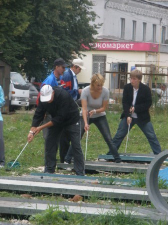 Начался турнир по гольфу, дисциплина мини-гольф на Кубок главы города Чебоксары Черкесова Л.И., посвященный празднованию Дня города
